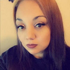 Meet your Posher, Leonda